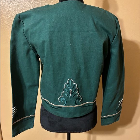 Gordon & James Embroidered Blazer - Picture 6 of 8